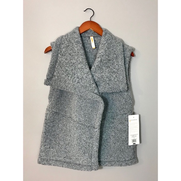 Lucy Jackets & Blazers - Lucy NEW Hatha Sherpa Wrap Vest Yoga Athletic Sz M